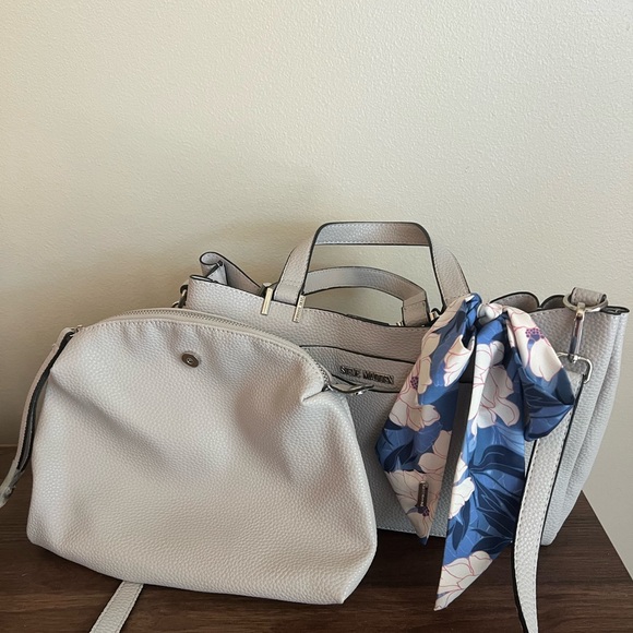 NWT Steve Madden BParker leather shoulder bag - Picture 6 of 9